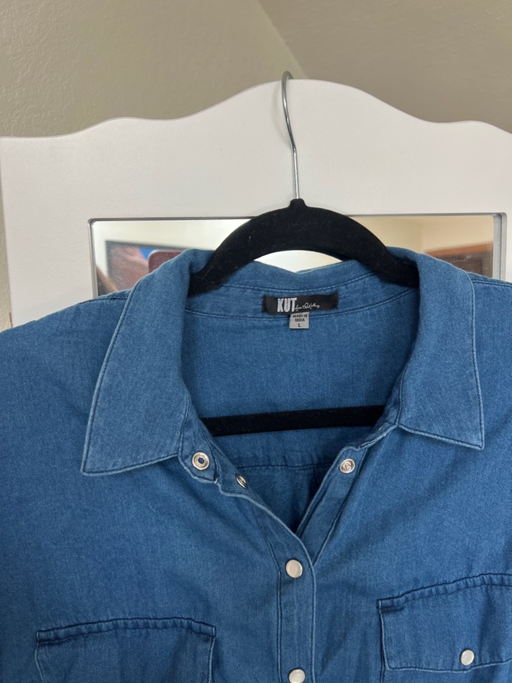 •KUT• Denim Button-Up Shirt - Picture 3 of 4